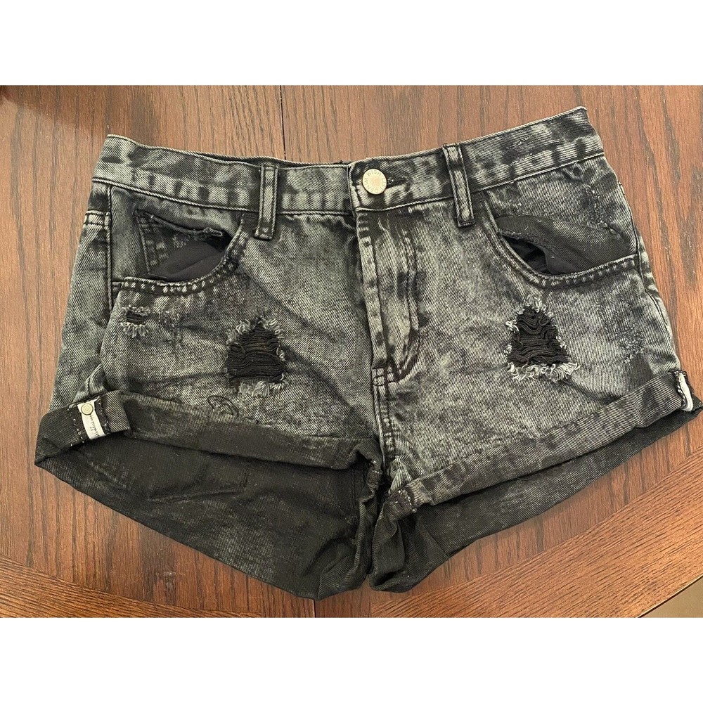 Wish List Black daisy duke shorts. Size S. (3). Item #JJ03-02